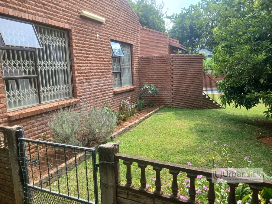 3 Bedroom Property for Sale in Safari Gardens North West